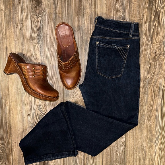 White House Black Market Dark Wash Skinny Flare Jean - Picture 2 of 16